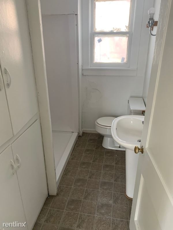 Building Photo - 1 br, 1 bath Apartment - 1221 N Ellis St