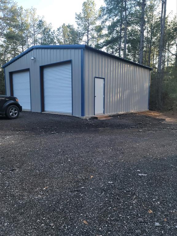 Building Photo - 9855 Hidden Acres Dr