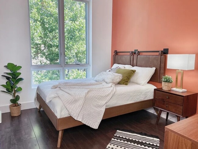 Photo - Furnished room/NOT APARTMENT