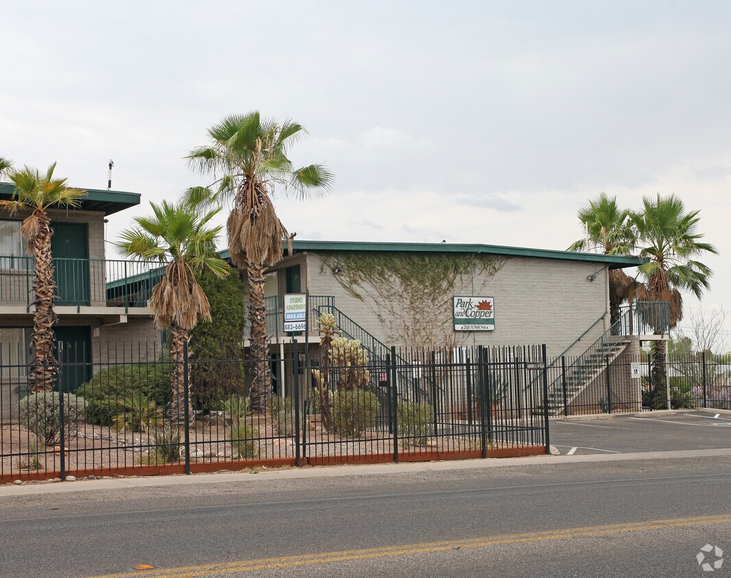 Building Photo - Park & Copper Apartments