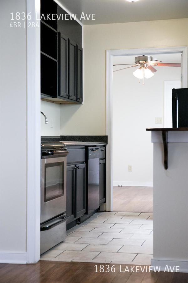 Foto del edificio - 4 bed in Randolph with large front porch &...
