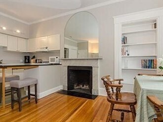 Foto del edificio - 75 Charles St