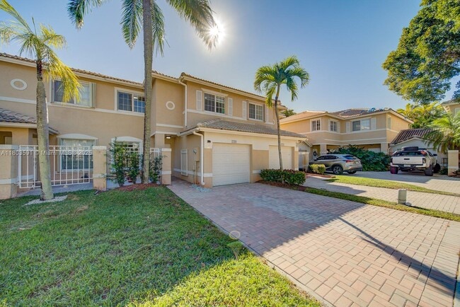 Foto del edificio - 2210 NW 171st Terrace