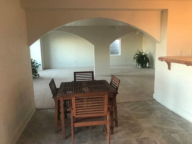 Building Photo - One Bedroom- Walk out Basement