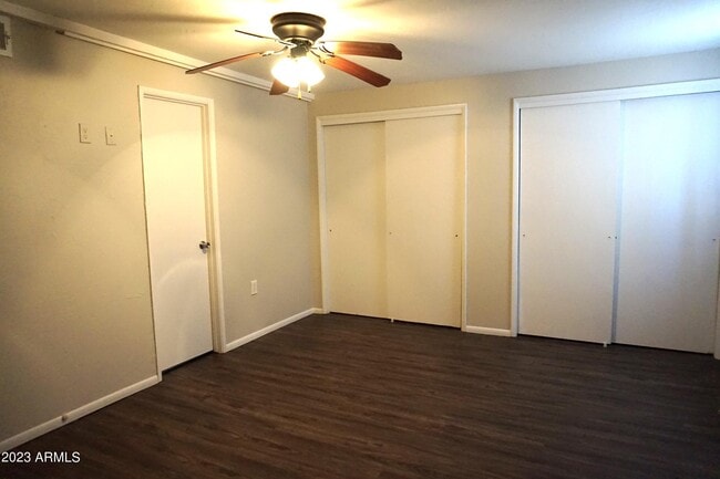 Building Photo - 1052 Chaparral Cir