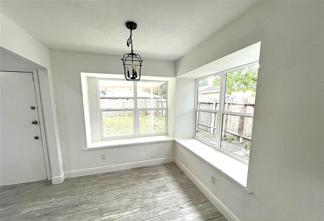 Building Photo - 24135 Tayloe House Ln