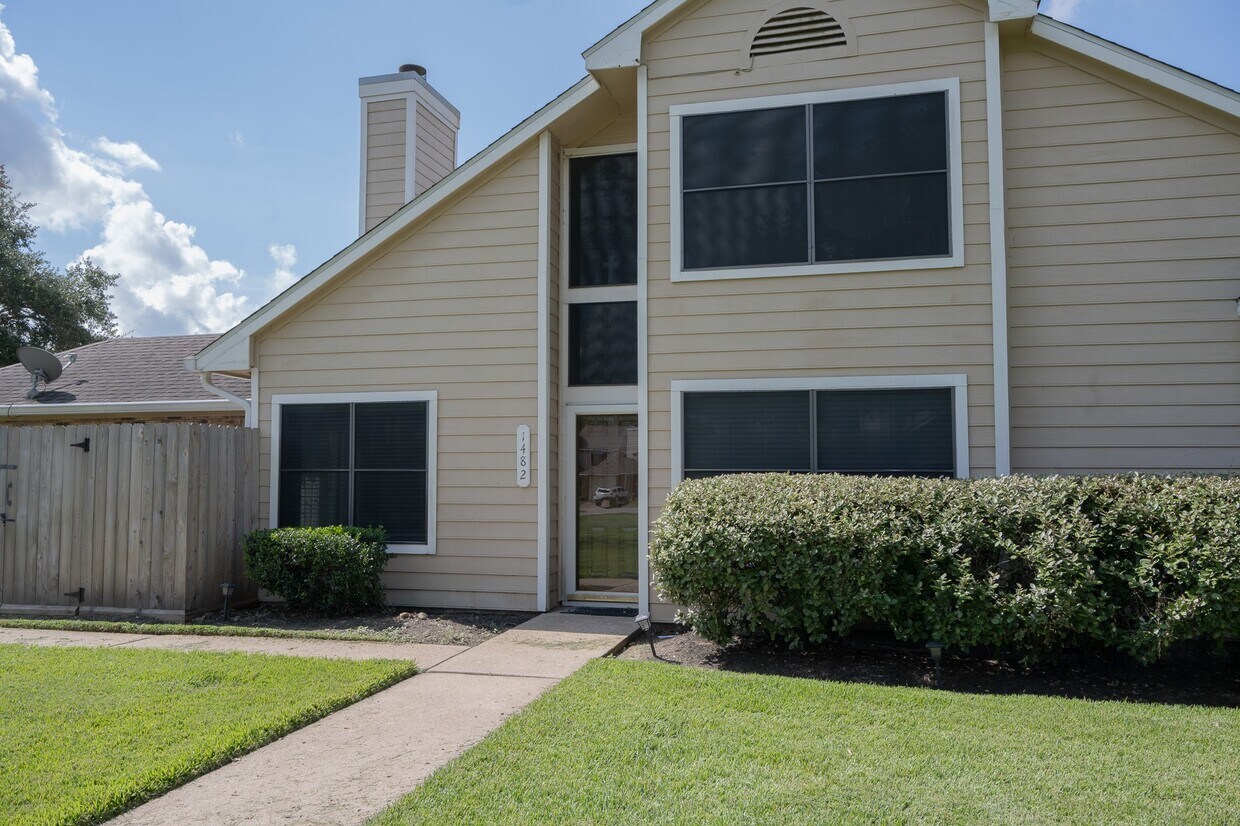 Foto principal - 1482 Gemini St