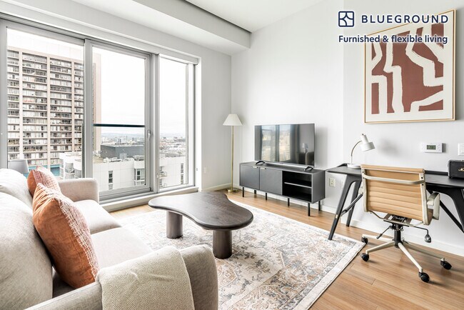 Foto del edificio - 100 Van Ness Ave