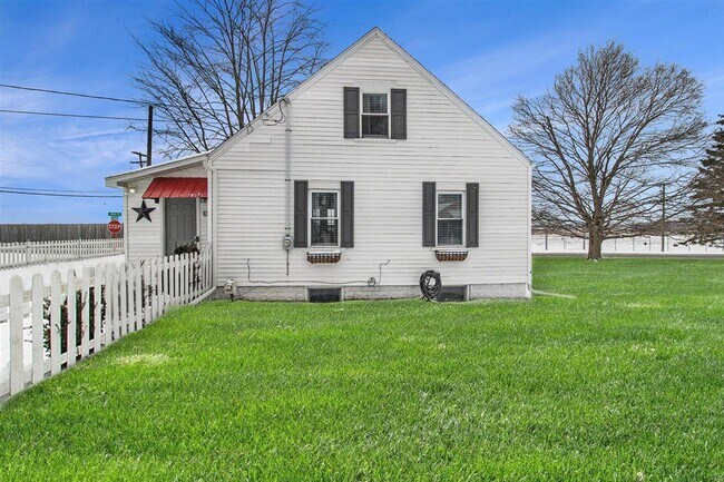 Foto del edificio - 1039 Brentwood Rd