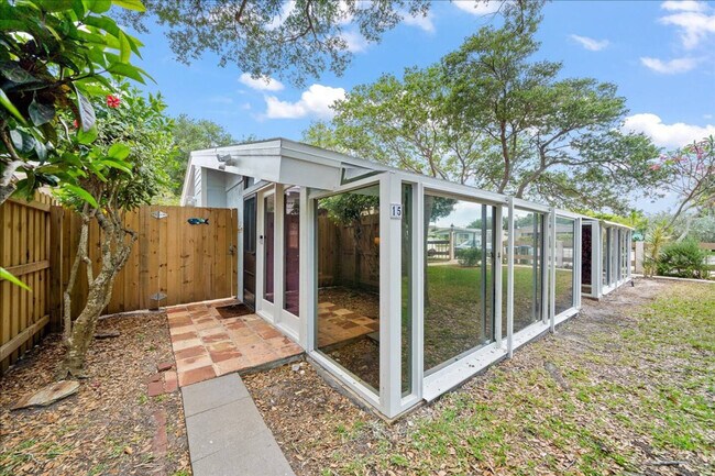 Foto del edificio - 408 Harrison Ave