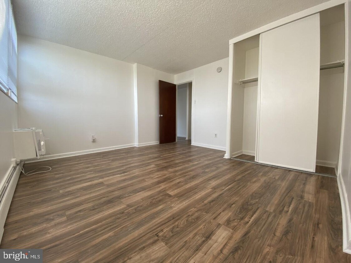 1030 E Lancaster Ave Unit 801, Bryn Mawr, PA 19010 Condo for Rent in