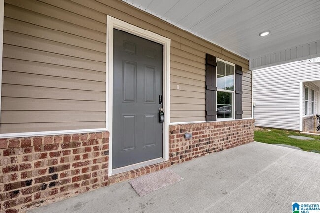 Building Photo - 76 Orchid Ln