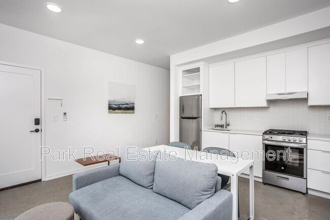 Foto del edificio - 323 S East St