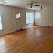 Building Photo - 1620 McMullen St
