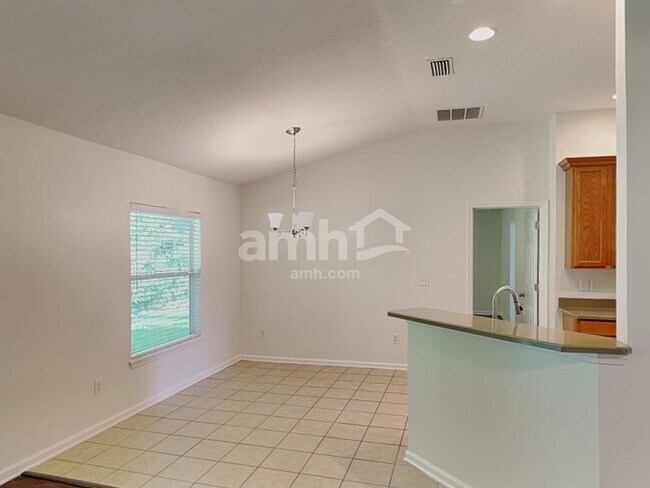 Foto del edificio - 11670 Deep Springs Dr N