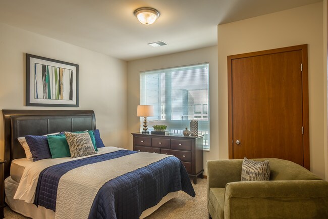 1 habitación - Veritas Village, LLC