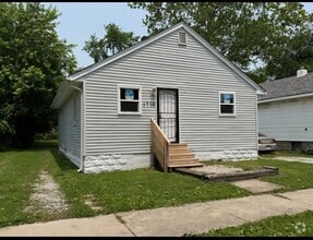 Building Photo - 1710 E Hickory St
