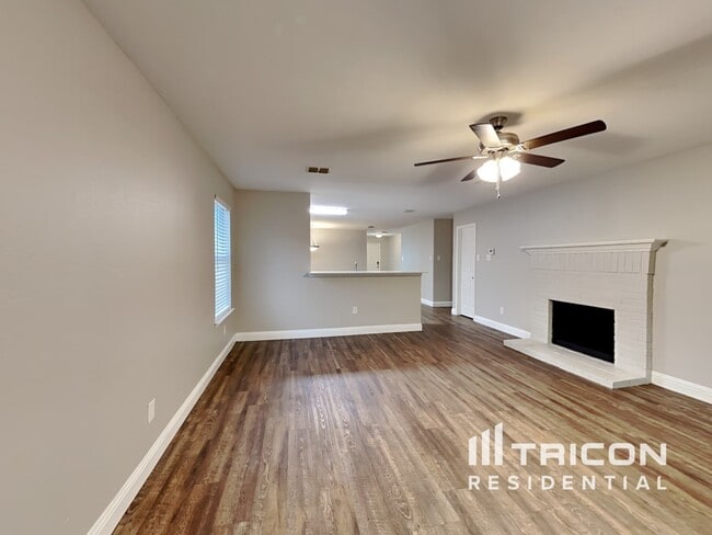 Building Photo - 1133 Single Tree Dr