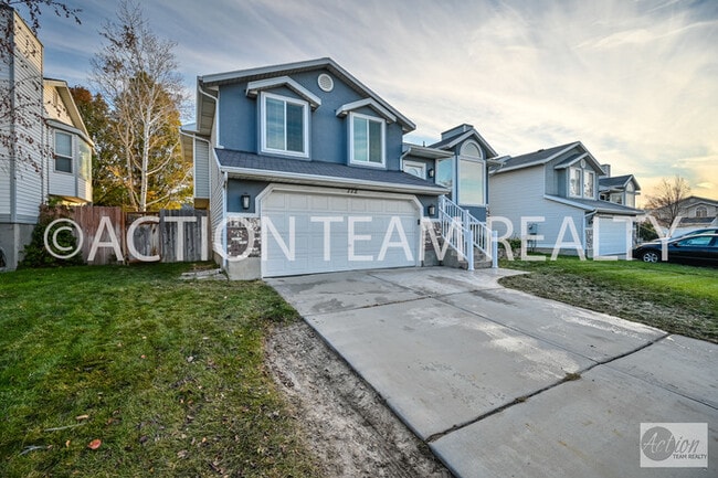 Building Photo - Beautiful Home Draper Home
