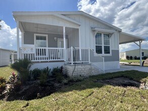 Building Photo - 245 Bimini Cay Cir