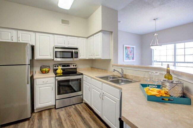 fairways at raccoon creek apartments littleton co apartments com