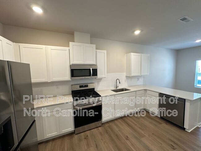 Foto del edificio - 1835 Autumn Mist Dr