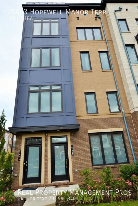 Primary Photo - Beautifully Maintained Condo For Rent in C...