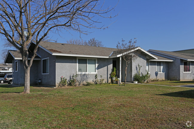 Building Photo - Orchard Apartments