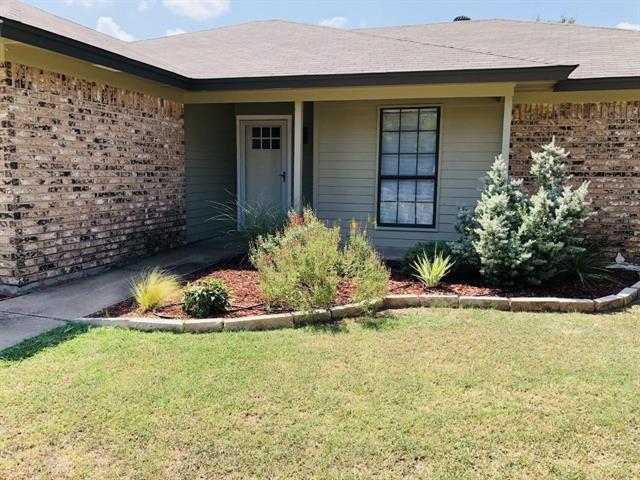 Foto del edificio - 2508 Cedarcrest Ct