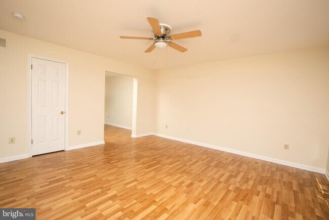 Building Photo - 5025 Rebecca Fell Dr