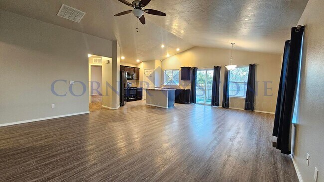 Building Photo - Fantastic Home In Nampa! $500 OFF FIRST MO...
