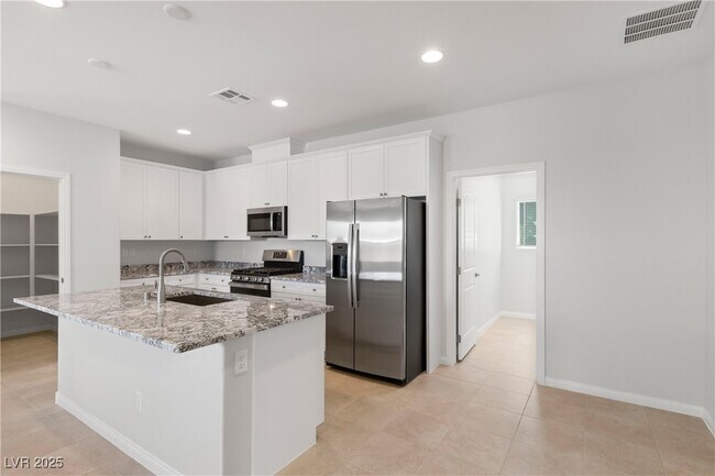 Foto del edificio - 5704 Steinbeck Vly St