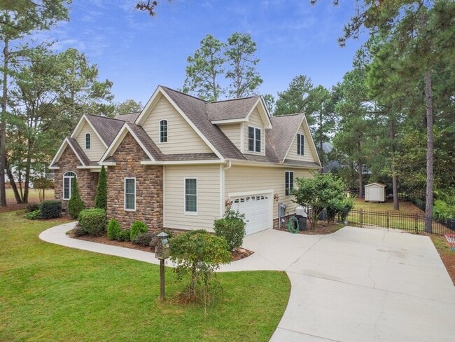 Building Photo - 108 Hammerstone Cir