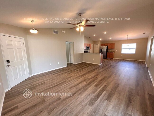 Foto del edificio - 4518 Fairway Oaks Dr