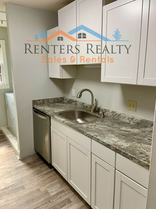 Building Photo - 1 Bedroom Condo On Chapman Mountain