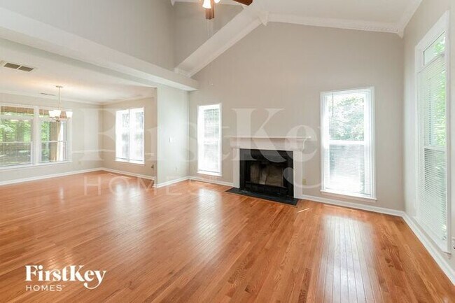 Foto del edificio - 9063 Chancerwood Dr