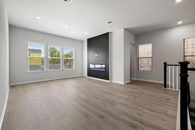 Foto del edificio - 4831 Aldenbury St