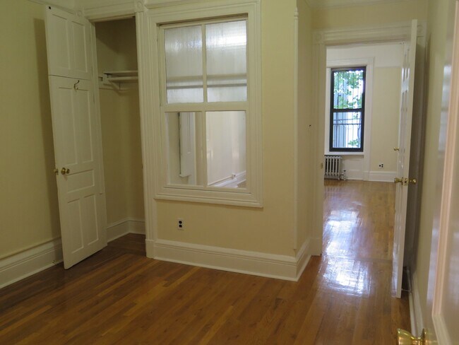 Building Photo - 37 Saint Marks Avenue, Unit 1