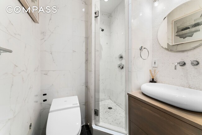 Foto del edificio - 20 E 17th St