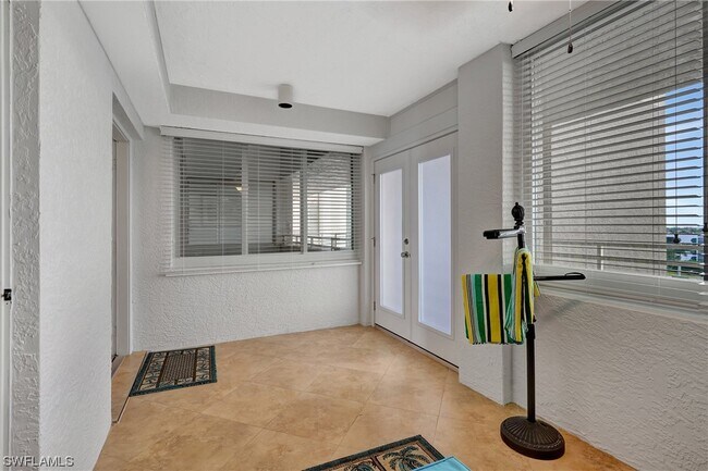 Building Photo - 780 S Collier Blvd