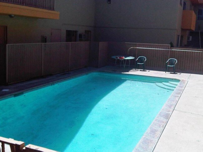 Piscina - Sol Apartments
