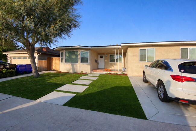 Foto del edificio - NEW 4BD/2BA!! Easy Walk to Campus (Lease out, pending signatures. Check back in a few days!)