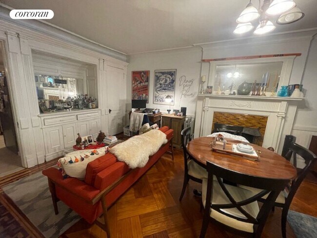 Foto del edificio - 810 Carroll St