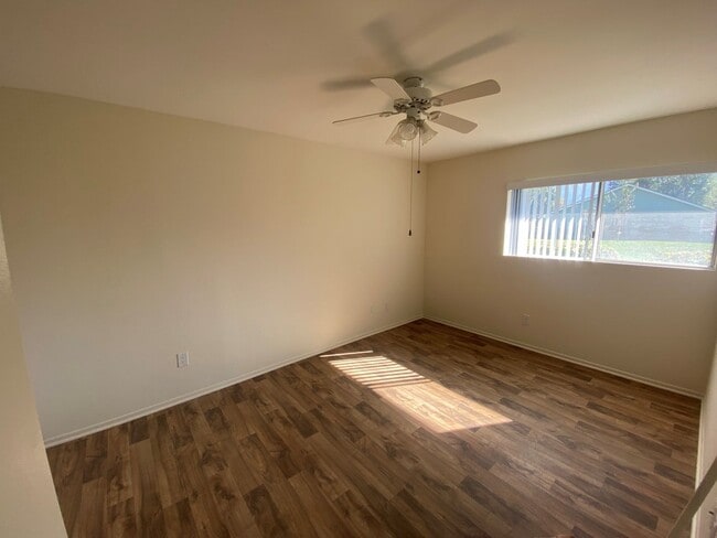 Building Photo - Leisure Village