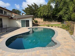 Building Photo - 19101 Kingsbury St