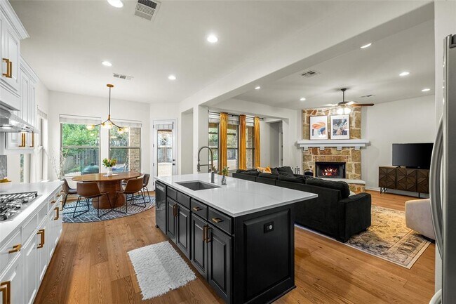 Foto del edificio - 17408 Wildrye Dr