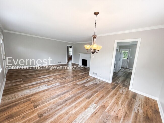 Foto del edificio - 106 Acton Ave