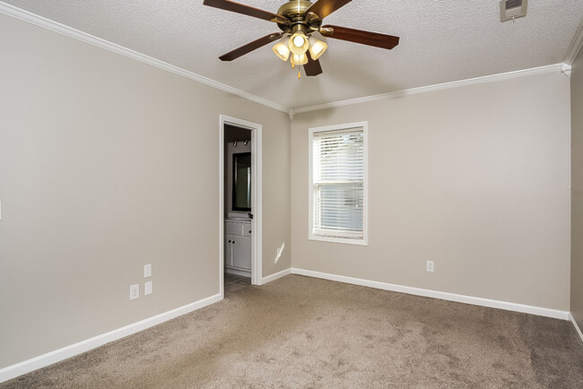 Foto del edificio - 3 Bedroom Huntsville Home