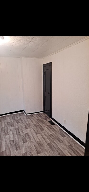 Building Photo - 259 Whitney Pl