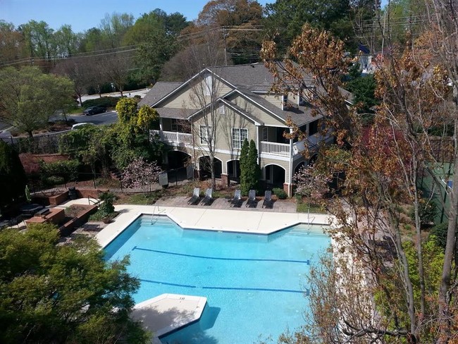 Ariel view of the pool and clubhouse - Aspire Perimeter